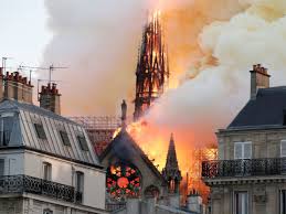 Church-caught-fire-in-Paris